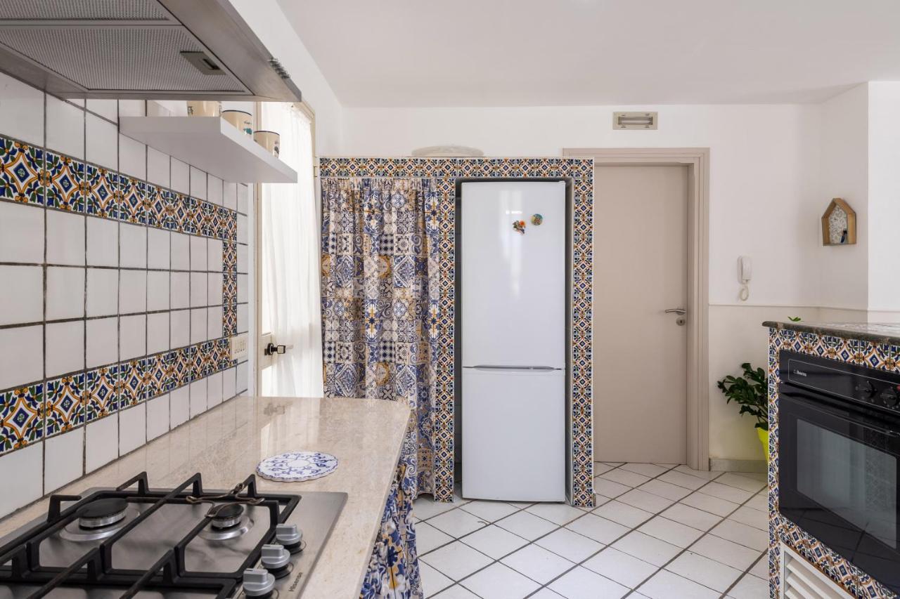 Appartamento In Villa Tulipano Мадзара дел Вало Екстериор снимка