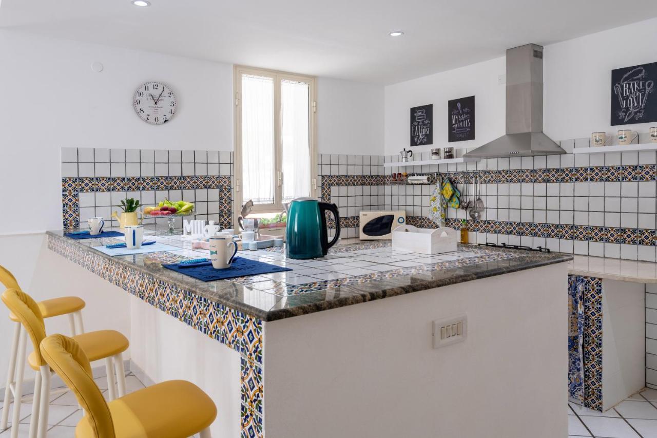 Appartamento In Villa Tulipano Мадзара дел Вало Екстериор снимка
